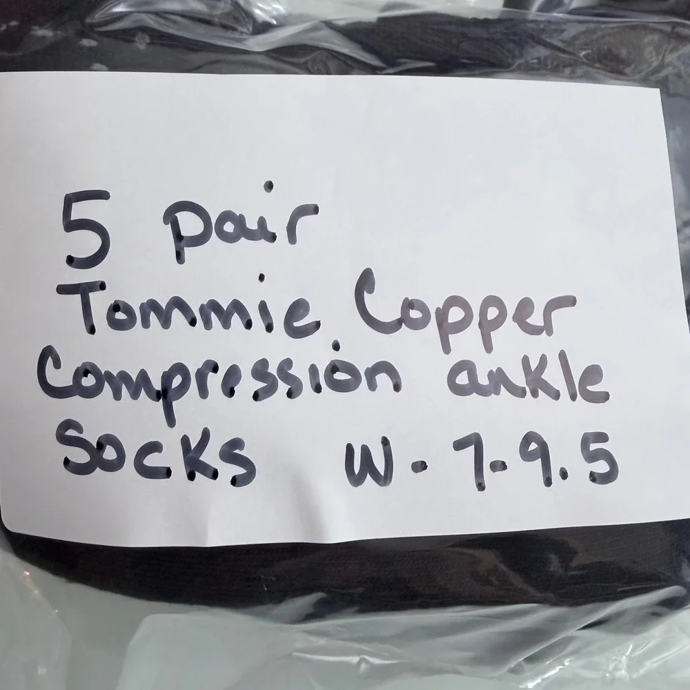 New Tommie Copper Unisex Compression Ankle Socks Black Dot Sz W 7-9.5 M 6-8.5